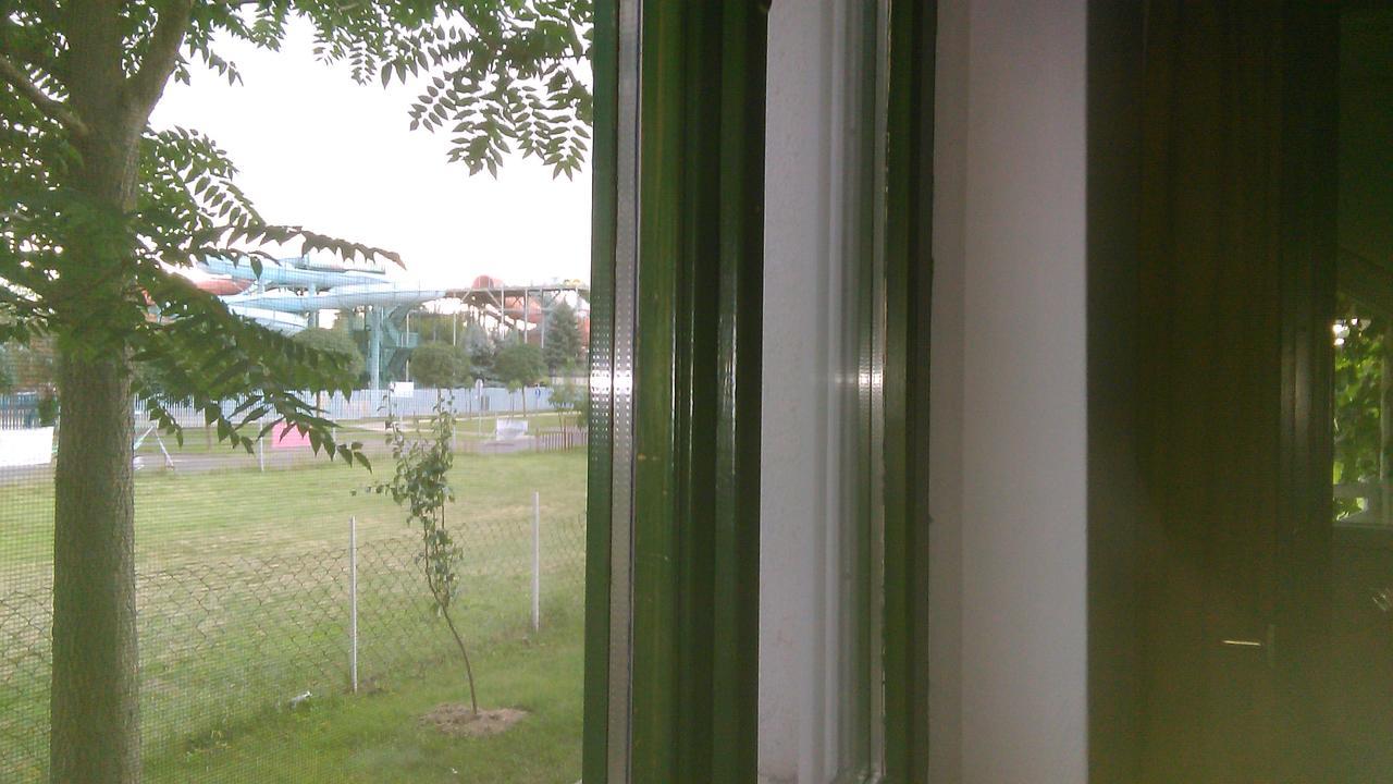 Aquaparti Apartmanok Hajdúszoboszló Exterior foto